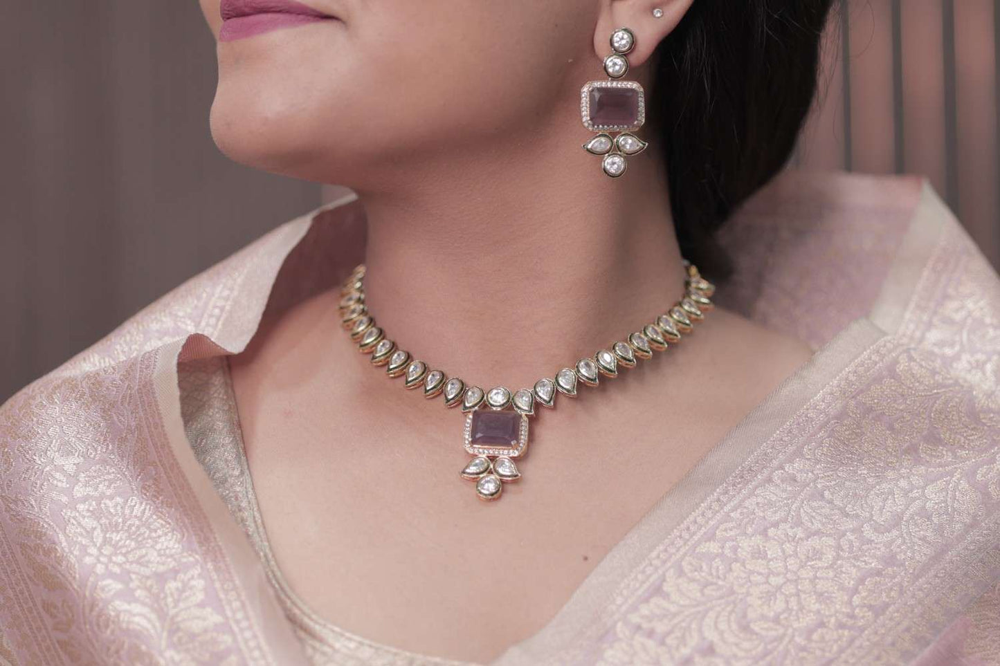 Traditional Kundan Necklace With Graved Stone