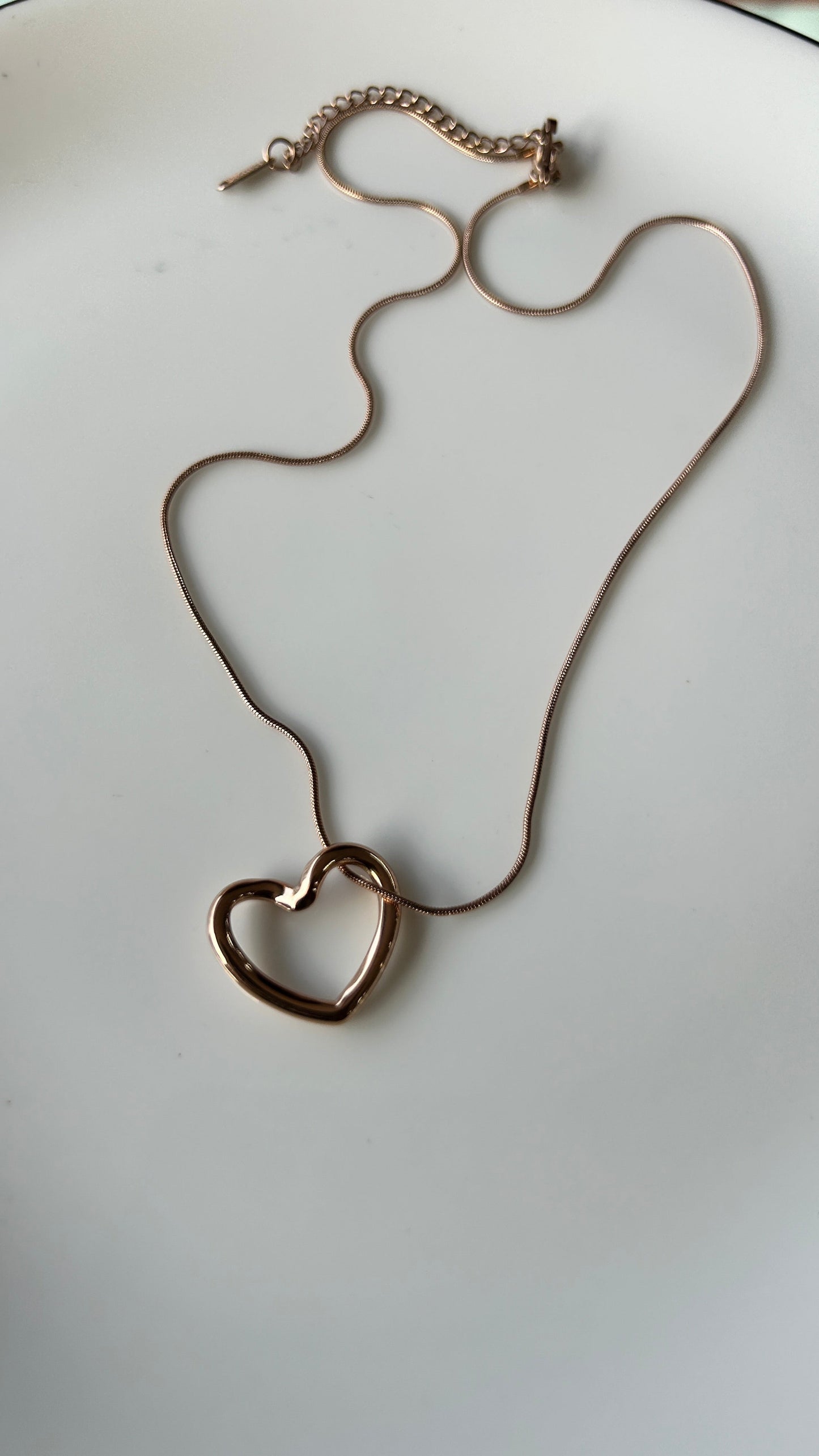 Anti Tarnish Slim Heart Statement Chain Pendant